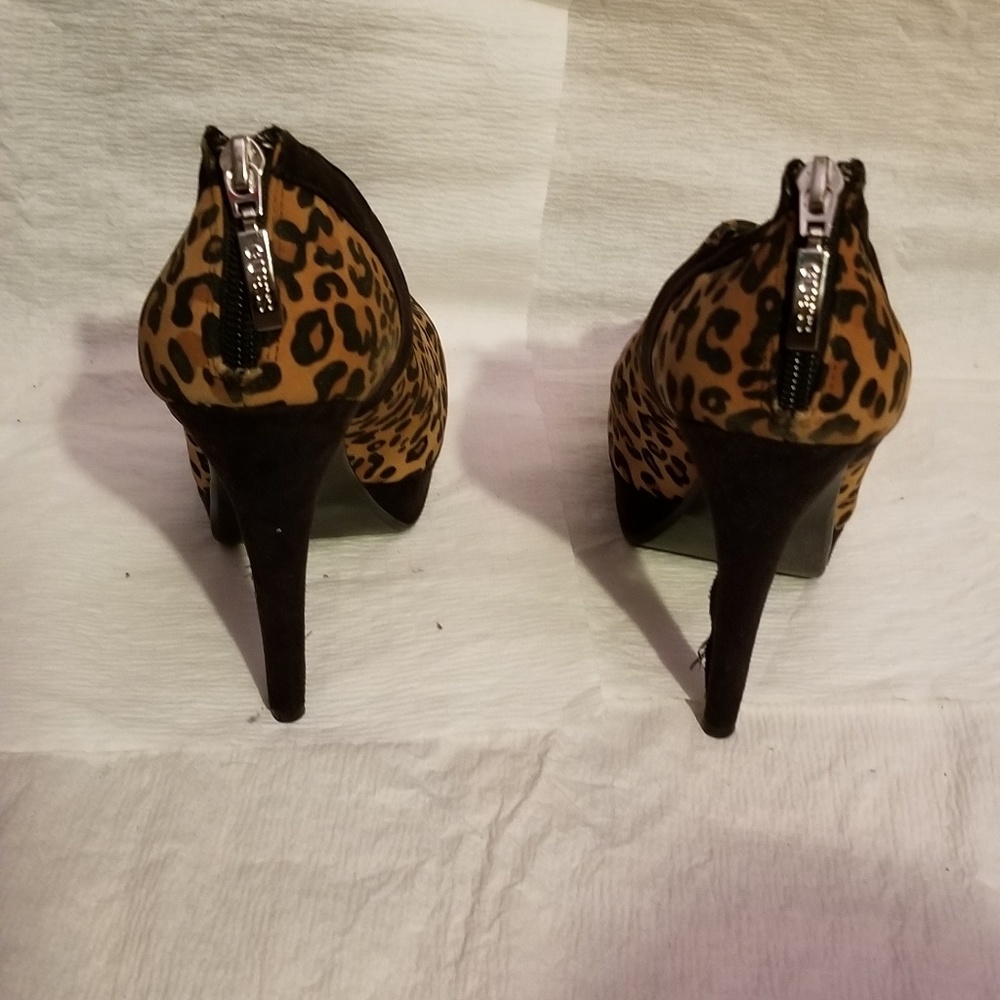 Guess Leopard Print Stilettos - image 2